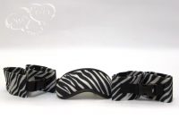 The zebra sexy mask and cuffs